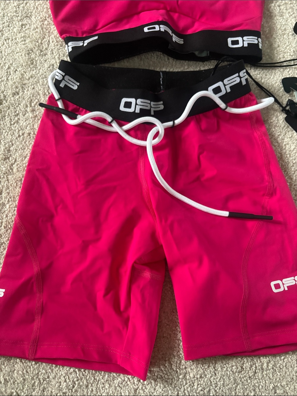 OFF White Hot Pink Sports Bra & Bike Shorts Set - Picture 3 of 7